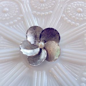 Vintage Silver Flower Brooch